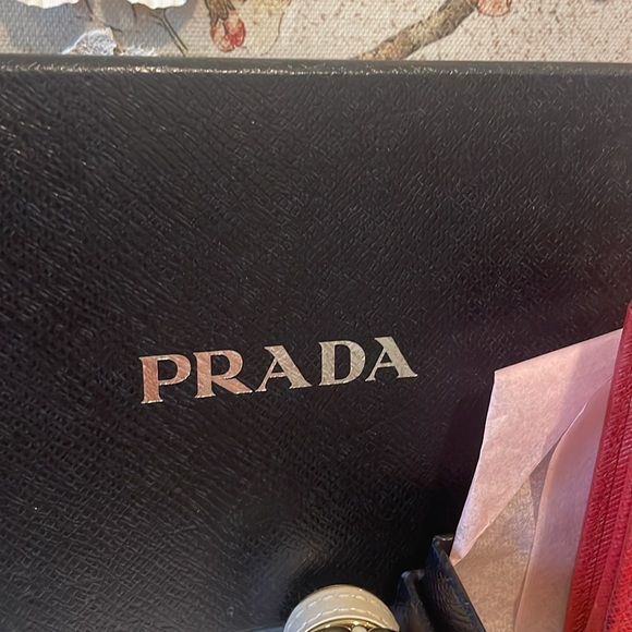 PRADA Red Saffiano Bow Continental Wallet - Picture 6 of 17